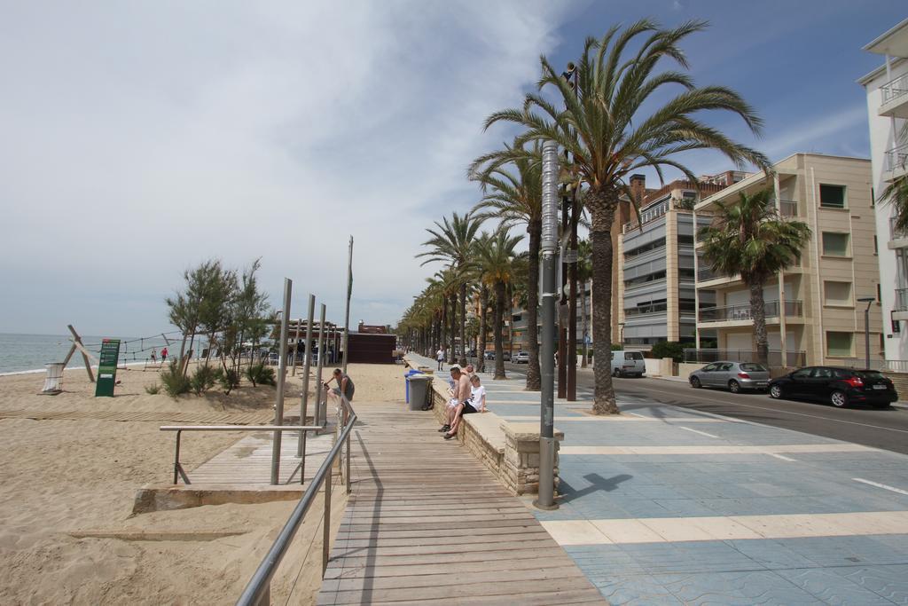 For A Stay Sol Mar Salou Bagian luar foto